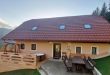 Sunflower House with jacuzzi and sauna
